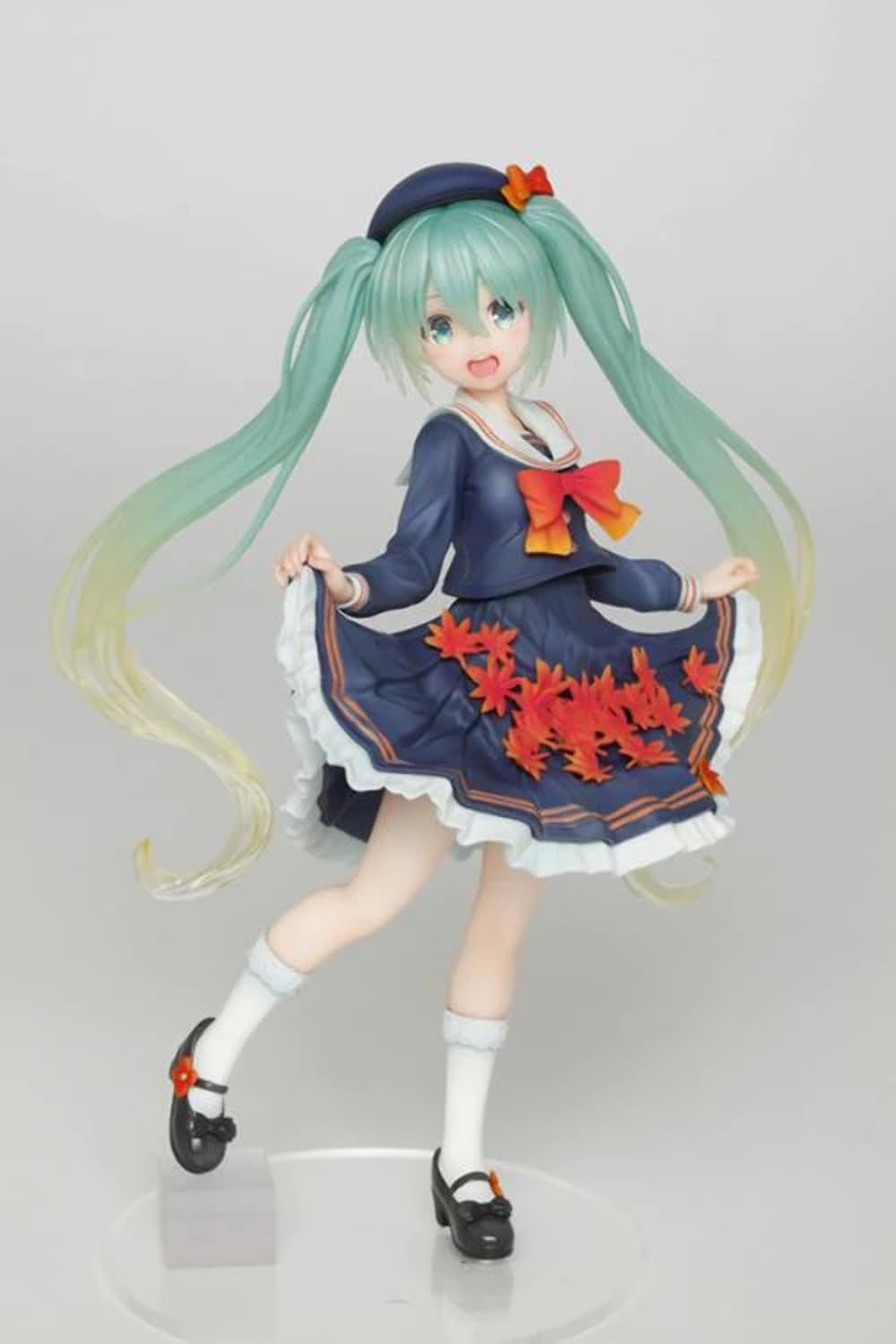 Taito Figura  Hatsune Miku Figura 3ª Temporada Otoño